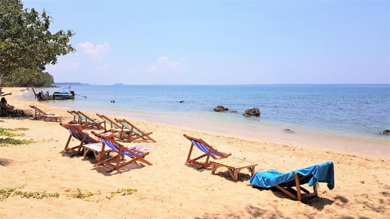 Koh Jum Coral Bay Resort Екстериор снимка